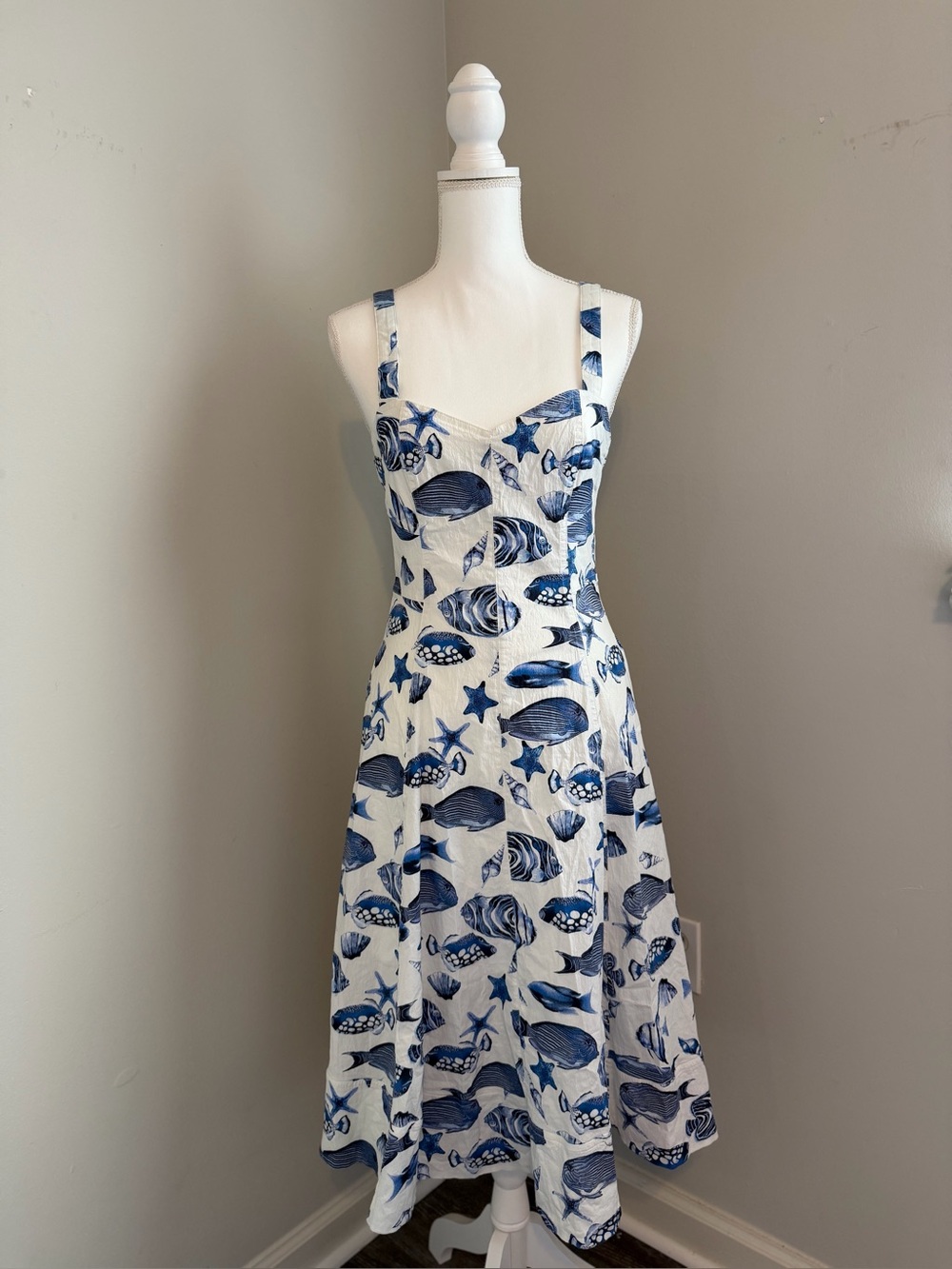 Avec Les Filles White Midi Dress with Blue Seashell Print